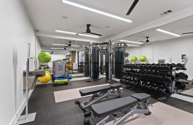 Prime Soco Charming 1BR King Suite w Pool Parking - Foto 4