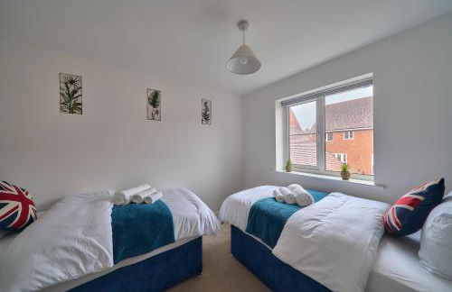 Modern 3-Bed Brand New House Aldershot Town - Foto 19