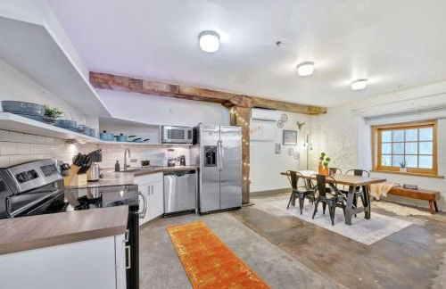 Chic Downtown Condo in Knoxville's Old City - Foto 2