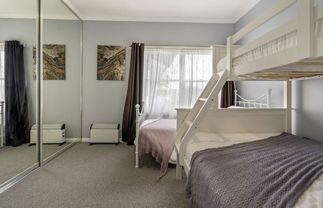 Mole Creek Cabins - Photo 24