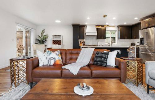 Urban Oasis with Cedar Hot Tub - Foto 49