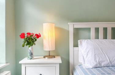 NEW - Luxury Cawsand Cottage, Steps from the Beach - Foto 12