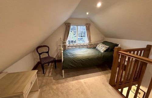 Beautiful Cottage opposite Hedingham Castle! - Photo 4