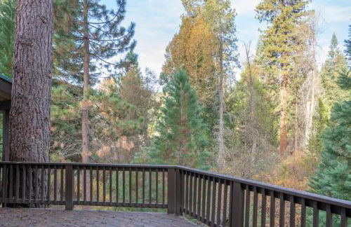 Fully Renovated 3Bd at Yosemite's South Gate - Foto 69