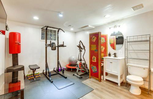 Elevator In-Unit 3-Story Condo Only 14 Mi to DC! - Foto 30