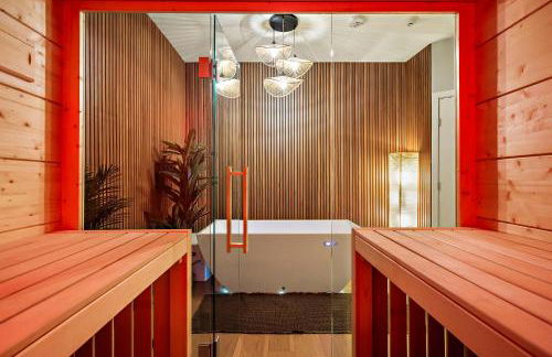 South Lamar Stay - Pickleball, Sauna & Cold Plunge - Photo 21