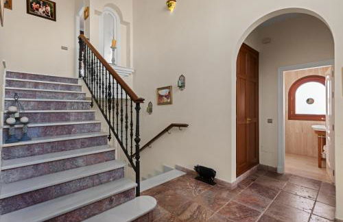 Infinity pool mansion by Costarentals - Ref 85 - Photo 44