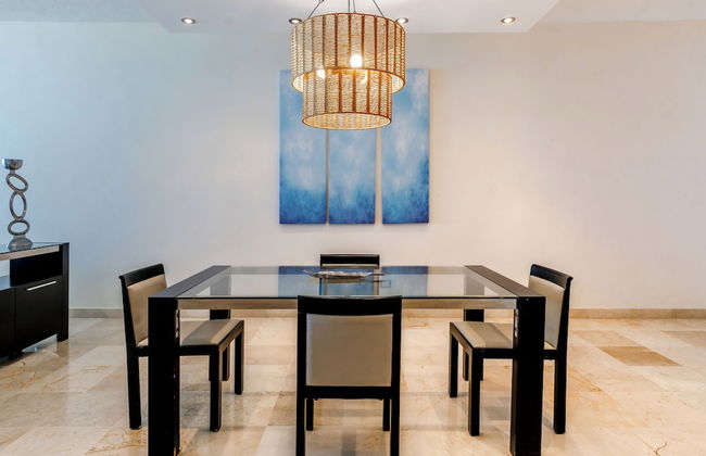 Watermark Luxury Oceanfront All Suite Hotel - Foto 14