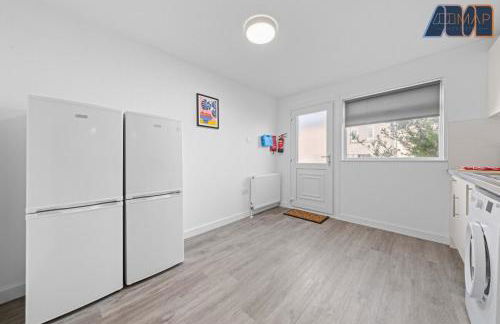 3BR Home in Kilmarnock Sleeps 6 - Foto 42