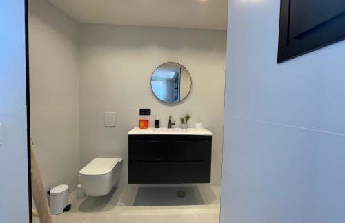 ULTIMATE LUXURY DREAM VILLA with 7 BEDROOMS, GYM, SPA and INFINITY POOL - Photo 58