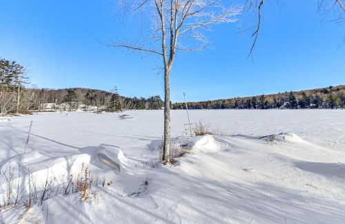 Private Lakefront and Boat Launch! Maine Family Home - Foto 26