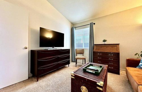 King Bed Retreat, Pet-Friendly, Rancho Cordova - Foto 1
