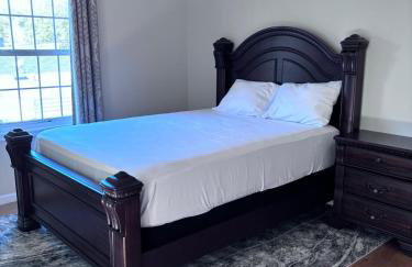 Luxury 3 BedRoom Apartment with Private Entrance plus Free Parking - Foto 1