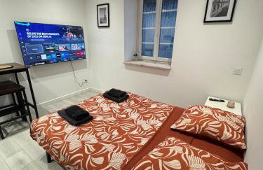 Les Perles de Limoux -Studio Centre Climatiseur Wifi Parking Gratuit - Foto 4