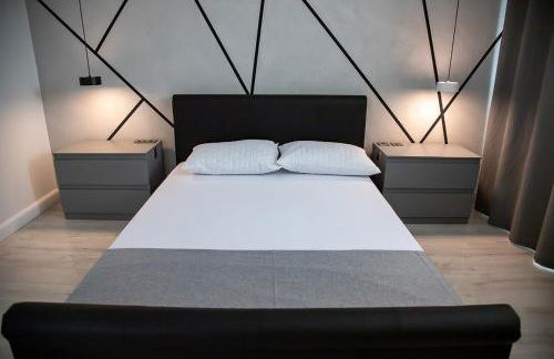 Villa Emma - Modern Bungalow with EV Point, Free Parking & Workspace - Photo 11