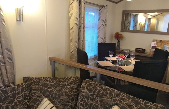 Lovely 3-bed Lodge in Towyn Near Rhyl - Foto 9