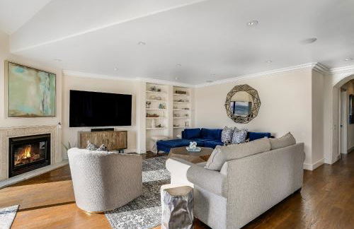 Luxury, renovated, oceanfront home with incredible deck & views - dogs welcome - Foto 9