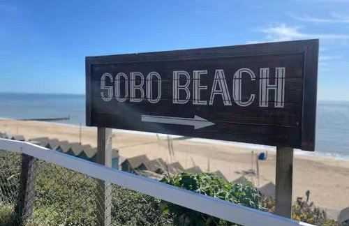 Beach Retreat luxury home just 2 minutes walk to the beach - Foto 21