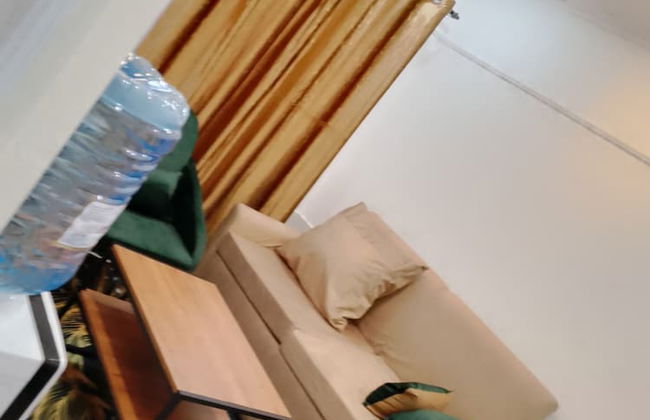 Amazon one bedroom apartment - Photo 1