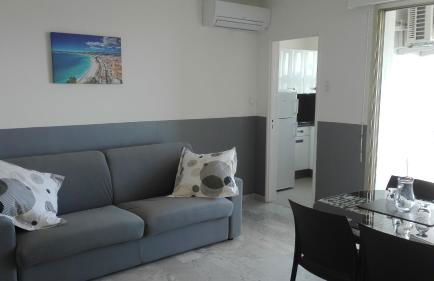 Grand studio climatisé en bord de mer avec parking sécurisé - Foto 3