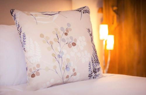 Riverbank Cottage - idyllic riverside country cottage on South Downs - Foto 28