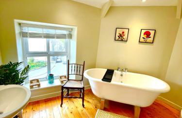 The Old Toll House - Photo 30