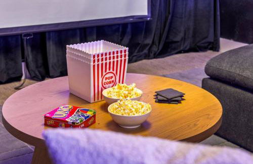 5BD Japanese-Themed w/ Hot Tub, Movie Room & Games - Foto 54