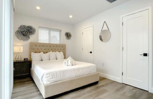 Luxe 6 Bed Heated Pool Villa I 5 min to Beach I BBQ - Foto 34