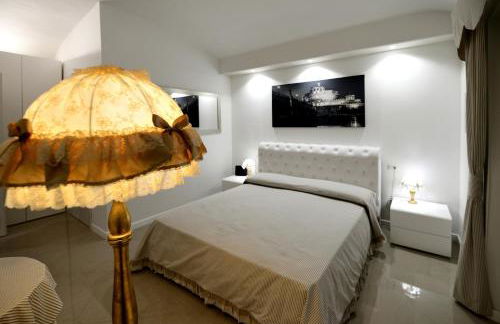 Ludovisi Barberini Grand Apartment - Photo 9