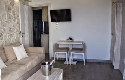 Frini Studios - Photo 17