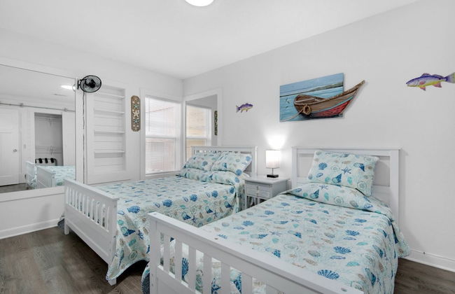 Sunset Escapes B - Photo 15