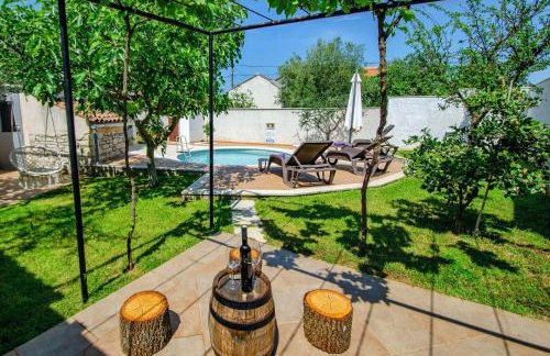 Villa Rosana in Muntić - Haus für 4-5 Personen - Foto 2