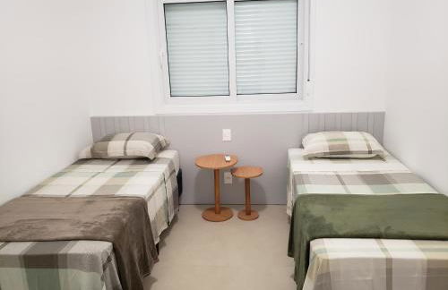 Apartamento em Condomínio Clube frente à praia do Campeche - Foto 18