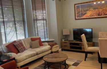 No 10 serviced apartment - Danes 2 Bedroom - Photo 1