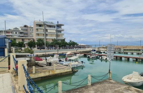 Seaside Apartment in Xilokastro - Thalassa Blue by Booking Kottas - Foto 43