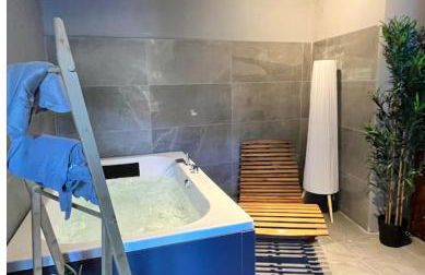 VILLA Como, Jacuzzi Spa and Private Pool - Foto 1