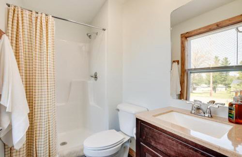 Wooded Hancock Home Near Ski and Snowmobile Trails! - Foto 15