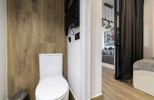 Hangar 18 - I - Foto 19