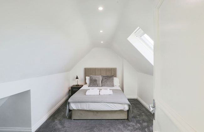 Deluxe 7 Bedroom Property in Solihull - Foto 46