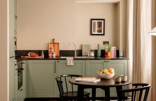 Native King’s Wardrobe, St. Paul’s - Foto 98