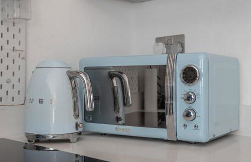 Quirky, Vintage 2 bed flat - Foto 5