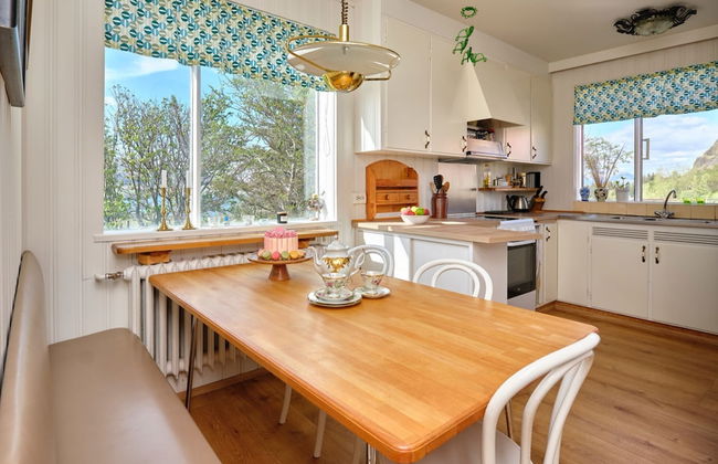 Kidafell Farmhouse - Photo 23