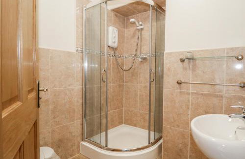 The Cottage - Photo 17