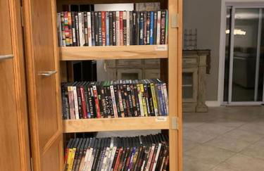 Lakefront Home Where You Can Retreat and Relax - Foto 12