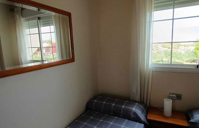 Lovely 2 Bedroom, 2 Bathroom Apartment With Pool - Foto 3