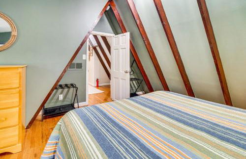 Fairfield Bay Home with Pool Access and Boat Slip - Photo 18