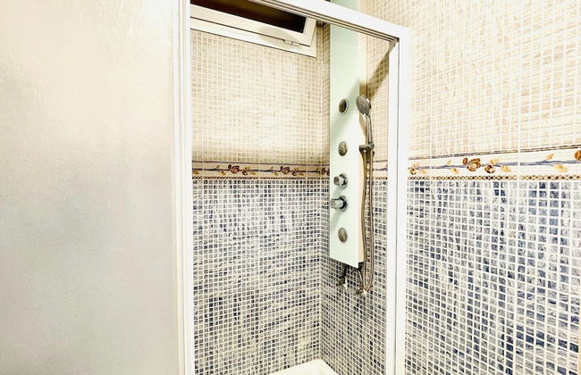 Sea View Escape in La Garrofa - Photo 17