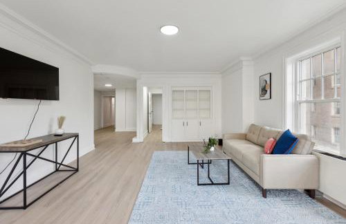 East 419I Modern Suite I Pool I Gym - Foto 2
