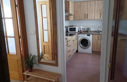 Ático primera línea de playa con vistas al Mar-Climatizado-Wifi-Parking-Solo familias - Foto 24