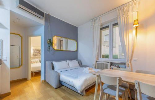 Cenacolo, Corso Magenta, Milan's historic center - Photo 16